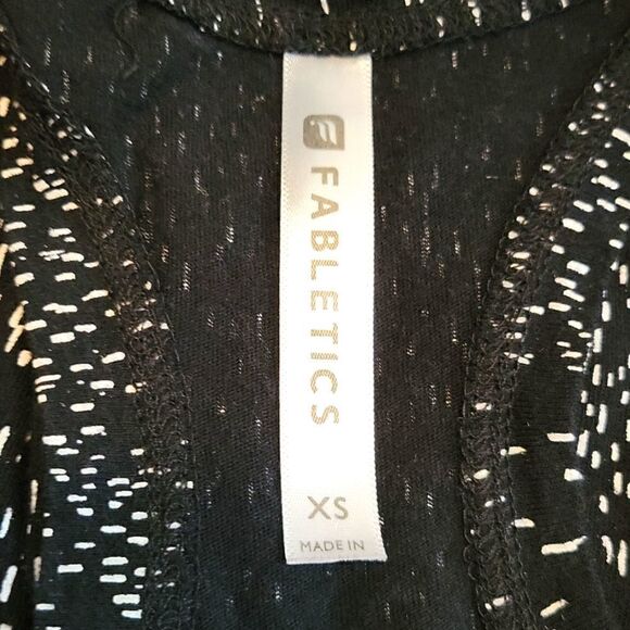 EC FABLETICS BLACK & WHITE RAZORBACK TANK TOP SZ. XS - Picture 5 of 5